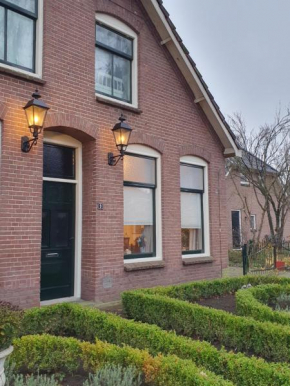 Studio in rietgedekte boerderij, geheel privé, hond vriendelijk